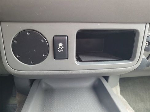 Used 2017 Nissan Frontier SV image 24