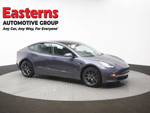Used 2023 Tesla Model 3 Standard Range RWD image 43