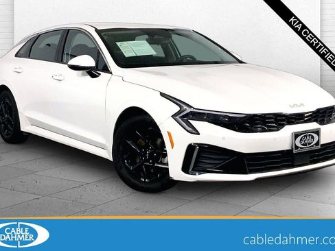 Used 2025 Kia K5 LXS FWD image 1