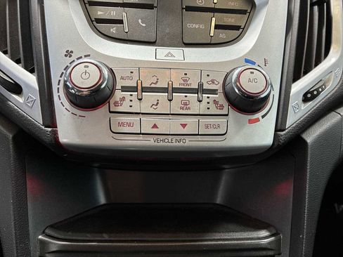 Used 2017 GMC Terrain SLE w/ Convenience Package image 16