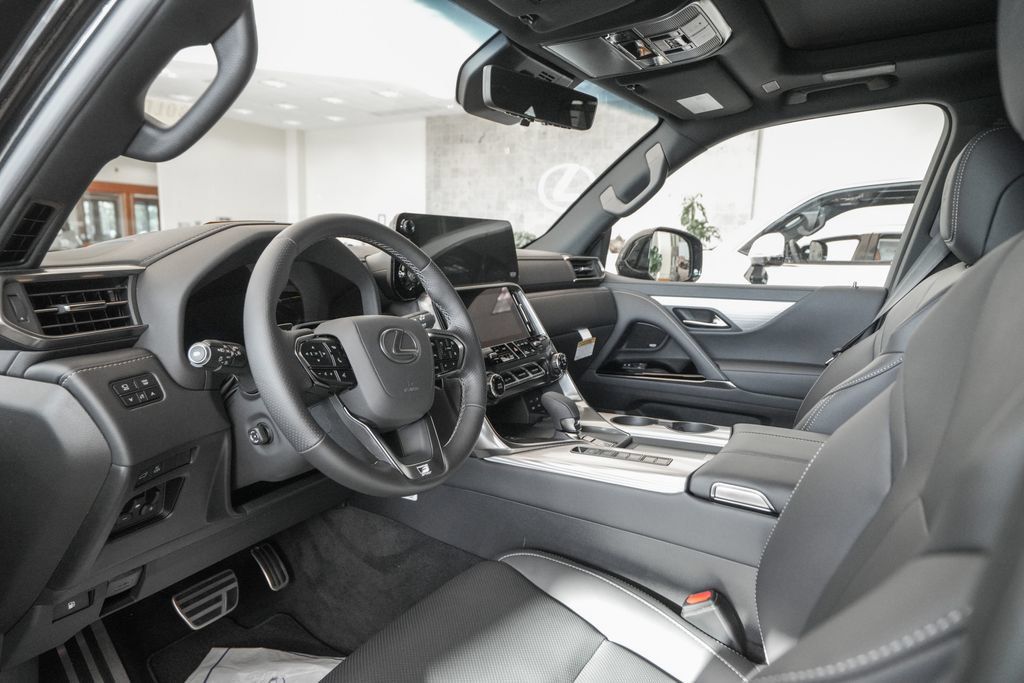 New 2026 Lexus LX 700h F Sport AWD/4WD image 7