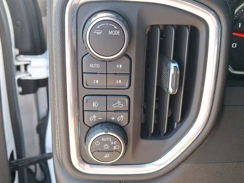 Used 2023 Chevrolet Silverado 2500 High Country AWD/4WD image 21
