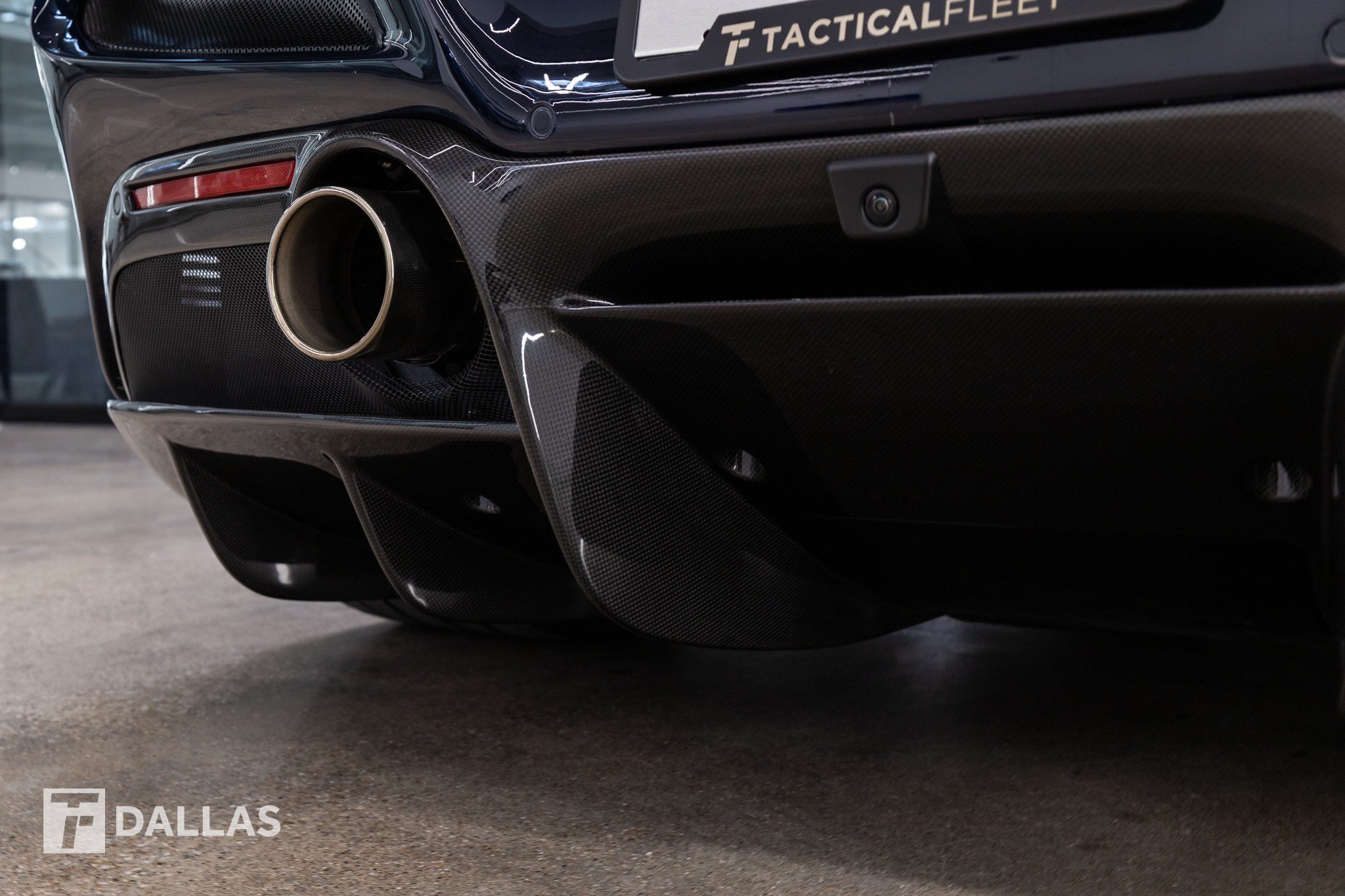 Used 2020 Ferrari F8 Tributo RWD image 17