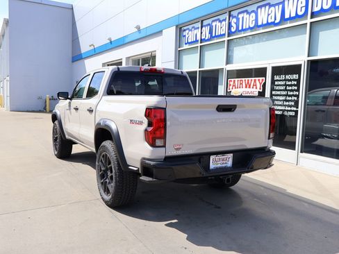 New 2026 Chevrolet Colorado Trail Boss AWD/4WD image 8