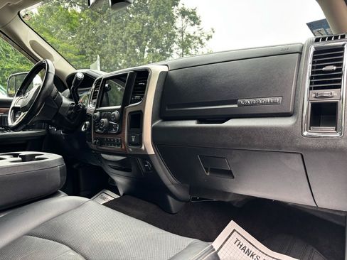 Used 2018 RAM 3500 Laramie w/ Snow Chief Group AWD/4WD image 17