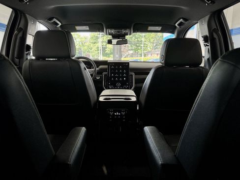 Used 2025 GMC Yukon Elevation w/ LPO, Floor Liner Package AWD/4WD image 17