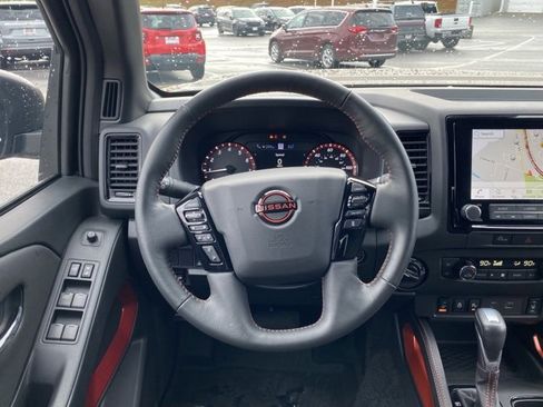 Used 2023 Nissan Frontier PRO-4X w/ Pro Convenience Package image 30