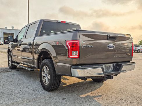 Used 2017 Ford F150 XLT AWD/4WD image 4