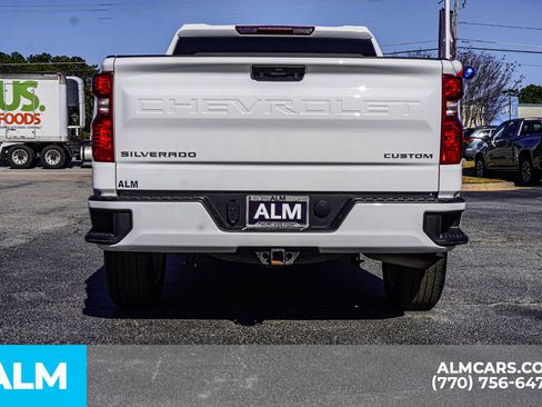 Used 2024 Chevrolet Silverado 1500 Custom image 13