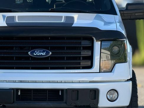 Used 2014 Ford F150 FX4 w/ Equipment Group 402A Luxury AWD/4WD image 12