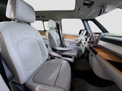 New 2025 Volkswagen ID. Buzz 1st Edition image 29