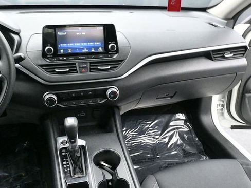 Used 2021 Nissan Altima 2.5 S image 15