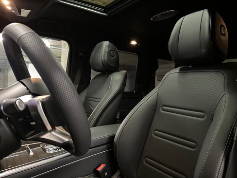 New 2025 Mercedes-Benz G 550 image 19
