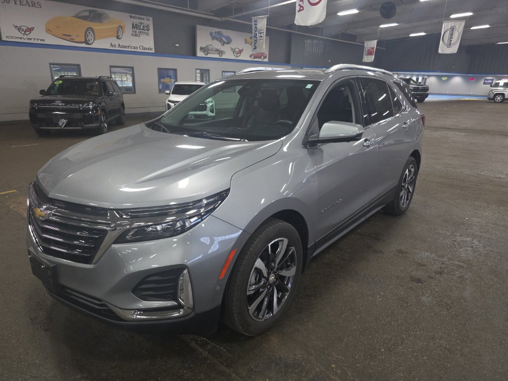 Used 2024 Chevrolet Equinox Premier FWD image 5