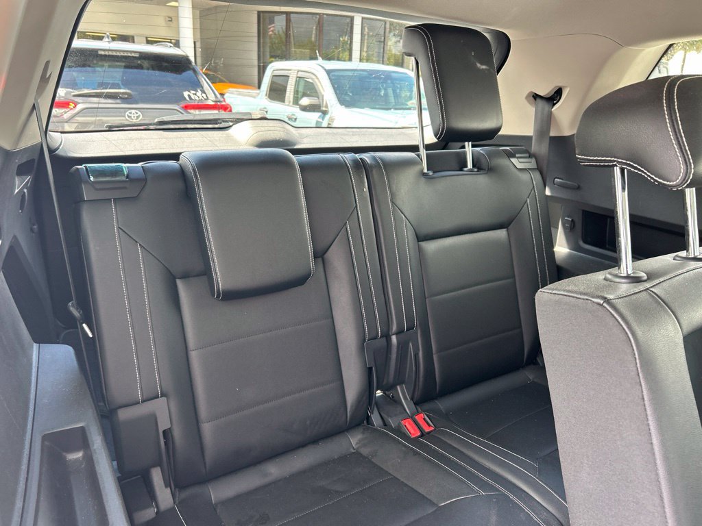 Used 2023 Volkswagen Atlas SE FWD image 47