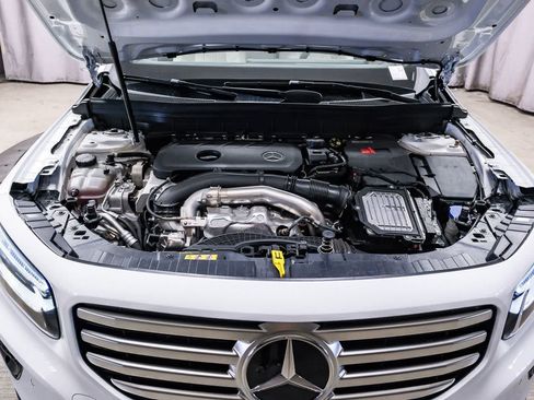Certified 2025 Mercedes-Benz GLB 250 GLB 250 image 25