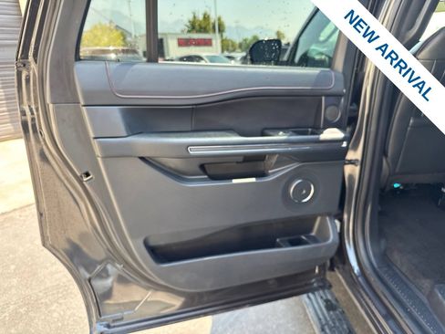 Used 2024 Ford Expedition Max Limited AWD/4WD image 19