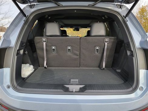 New 2025 Honda Pilot TrailSport image 38