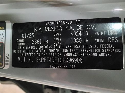 Used 2025 Kia K4 FWD image 33