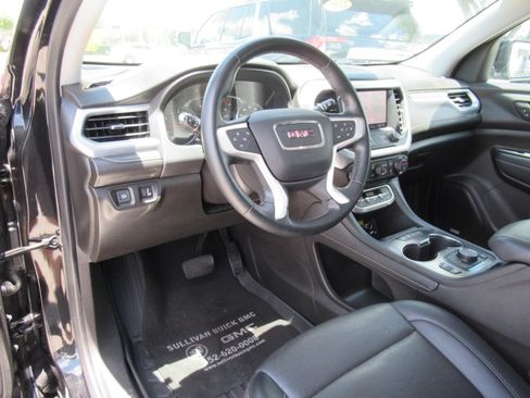 Used 2023 GMC Acadia SLT FWD image 19