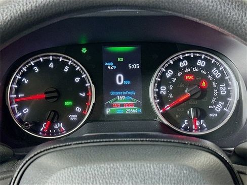 Used 2022 Toyota RAV4 XLE image 13