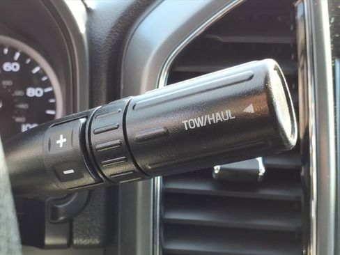 Used 2019 Ford F250 XLT w/ XLT Value Package image 25