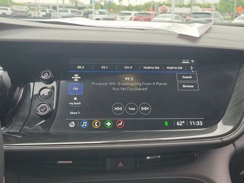 Used 2022 Buick Envision Preferred FWD image 25