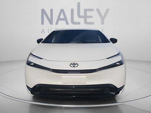 New 2026 Toyota Prius Plug-In Hybrid FWD image 8