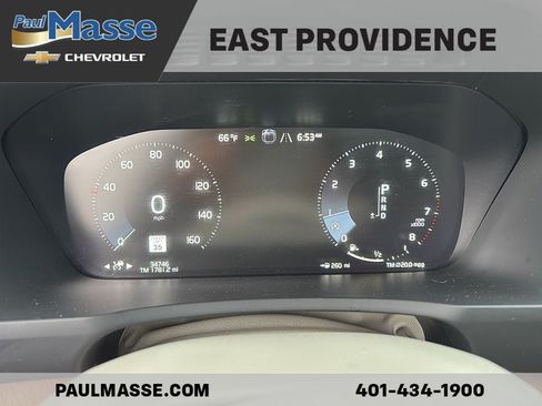 Used 2022 Volvo XC90 T6 Momentum w/ Climate Package AWD/4WD image 11