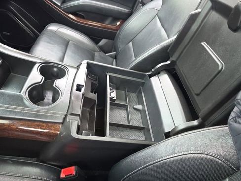 Used 2016 GMC Yukon SLT w/ Open Road Package image 41