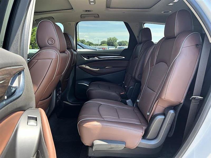Used 2019 Buick Enclave Avenir w/ Avenir Technology Package FWD image 35