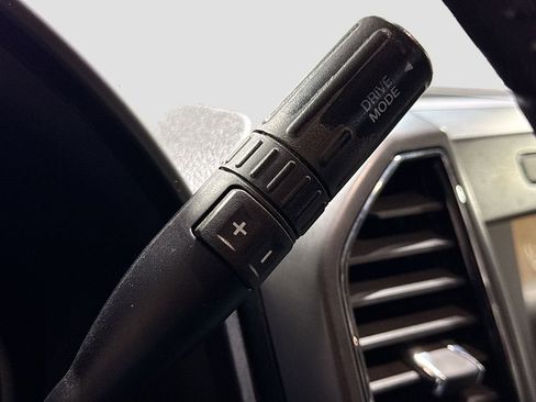 Used 2019 Ford F150 XLT w/ Equipment Group 302A Luxury image 17