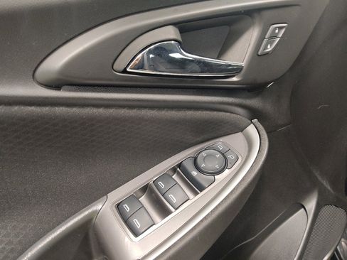 Used 2024 Chevrolet Malibu RS FWD image 27