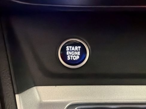 Used 2023 Audi Q3 2.0T Premium image 25