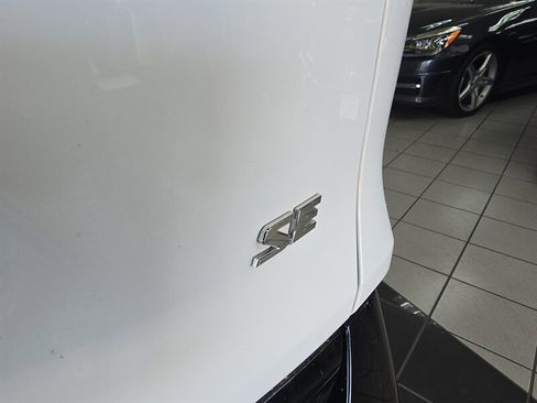 Used 2021 Toyota RAV4 SE w/ Weather & Moonroof Package AWD/4WD image 32