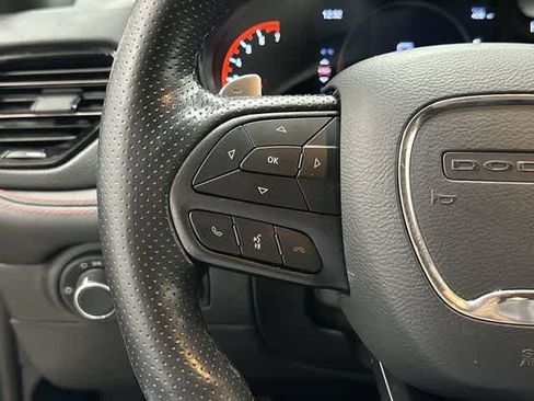 Used 2023 Dodge Durango GT RWD image 17