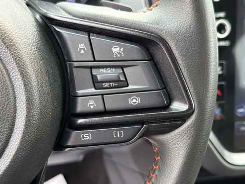 Certified 2025 Subaru Crosstrek 2.5i Limited AWD/4WD image 14