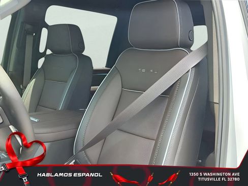 New 2025 GMC Sierra 2500 Denali image 17