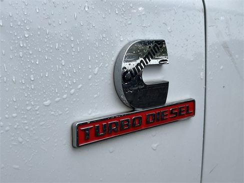 Used 2020 RAM 5500 Tradesman w/ Chrome Appearance Group image 12