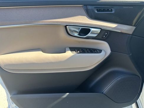 New 2026 Volvo XC90 B6 Plus w/ Protection Package Premier image 12