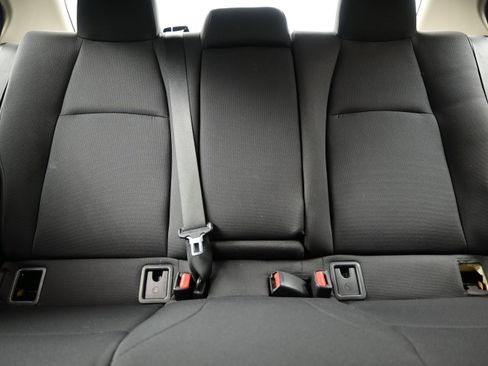 Used 2024 Toyota Corolla LE FWD image 15