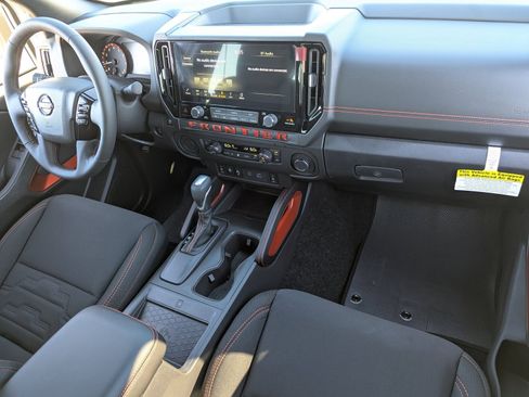 New 2026 Nissan Frontier Pro-X w/ Pro-X Convenience Package image 30