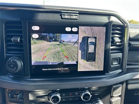 New 2026 Ford F250 Platinum w/ FX4 Off-Road Package image 23