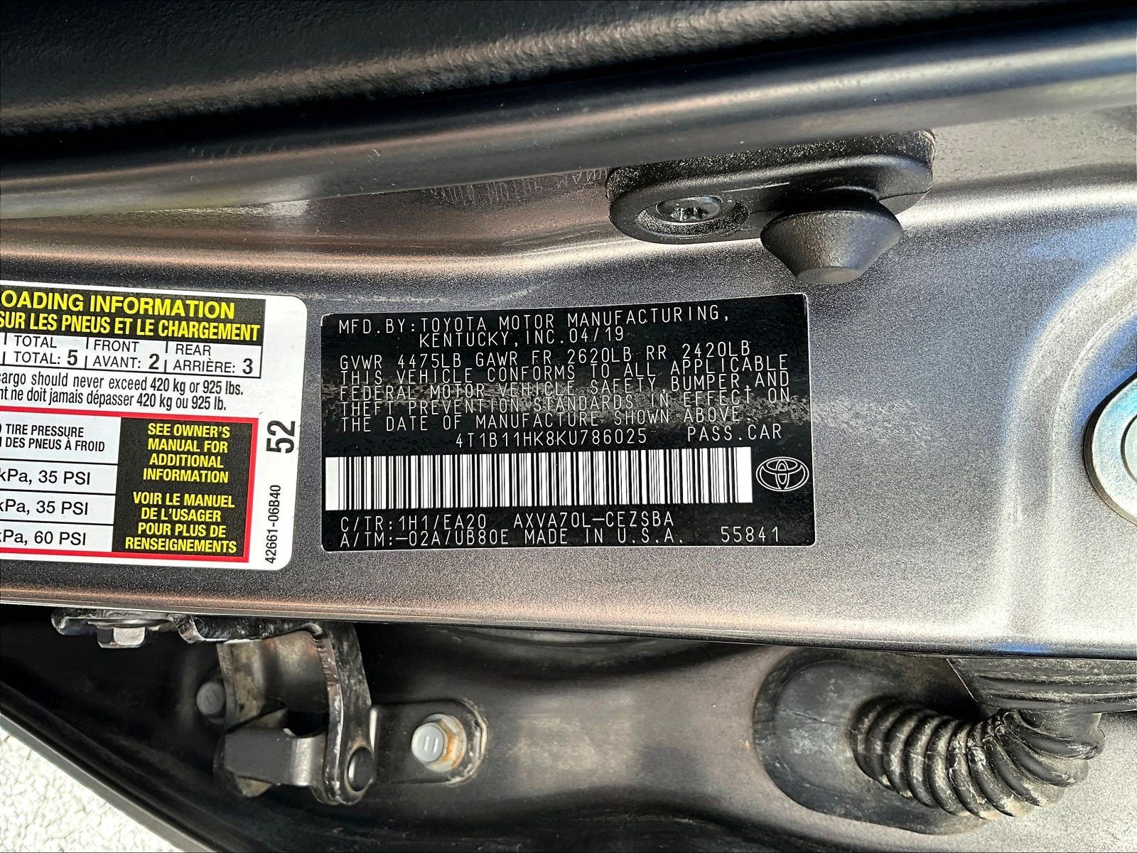 Used 2019 Toyota Camry SE w/ Convenience Package FWD image 19