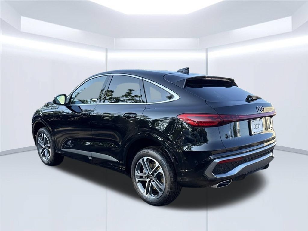 New 2026 Audi Q5 Premium AWD/4WD image 3