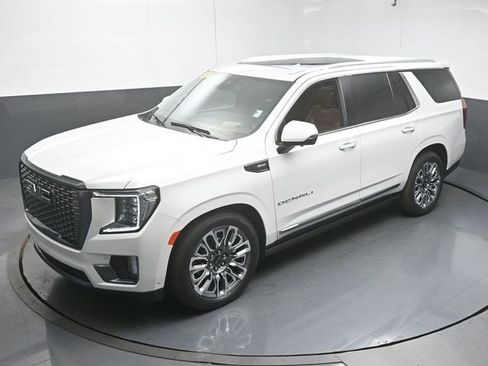 Used 2023 GMC Yukon Denali Ultimate AWD/4WD image 45