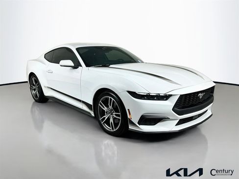 Used 2025 Ford Mustang Coupe w/ Wheel & Stripe Package RWD image 3