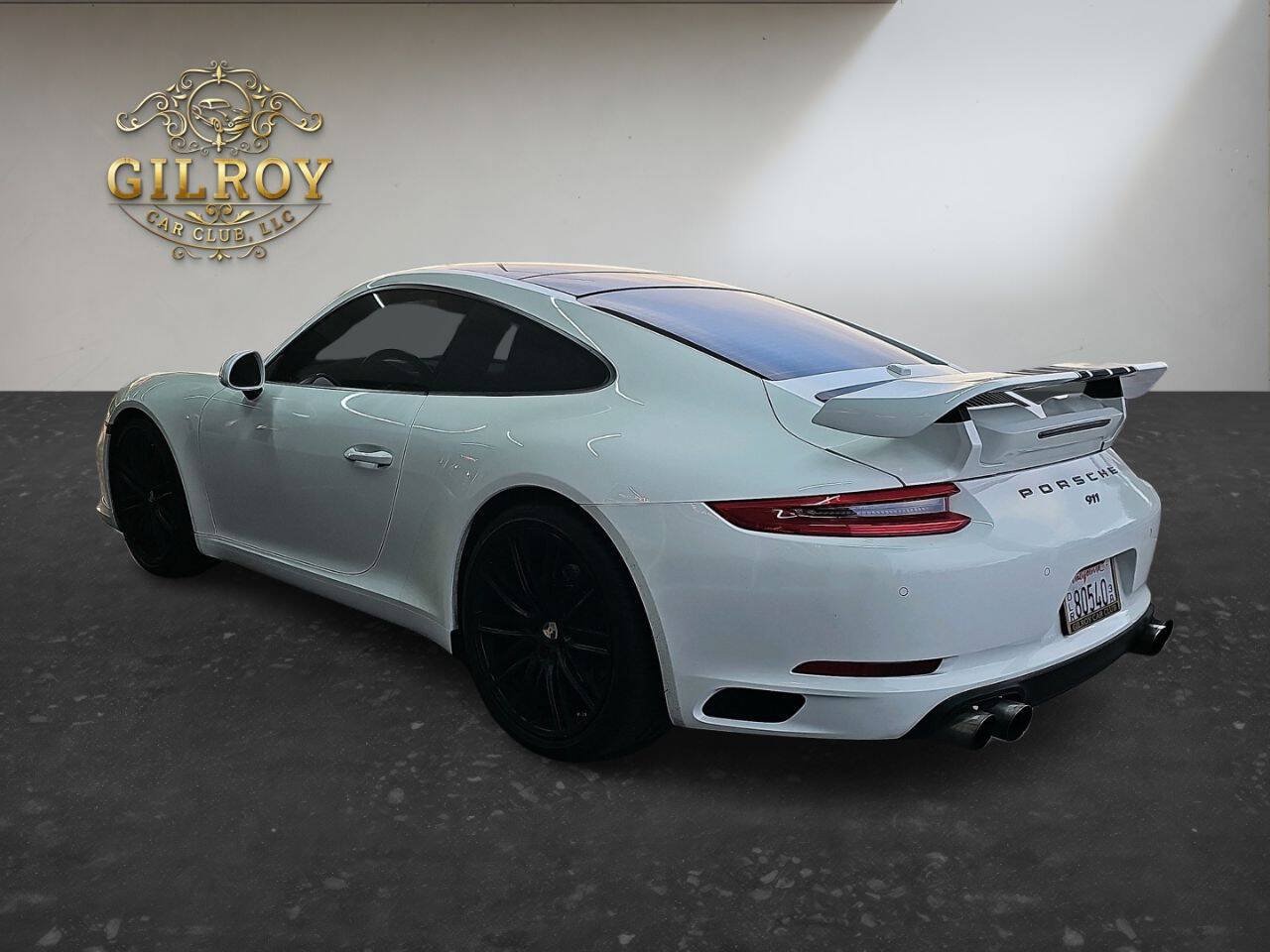 Used 2017 Porsche 911 Carrera image 5