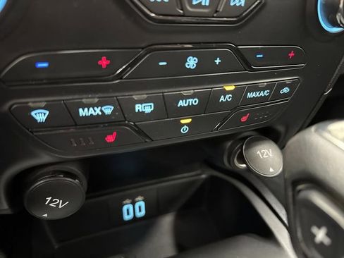 Used 2022 Ford Ranger XLT w/ Equipment Group 302A High image 7