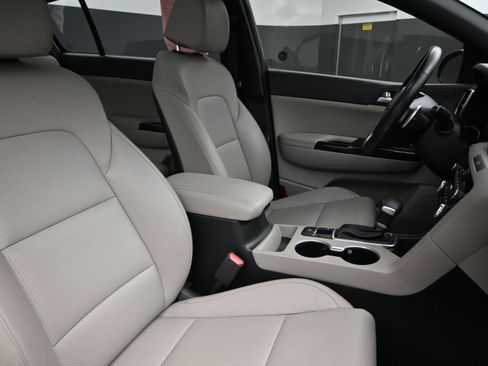 Used 2021 Kia Sportage S w/ S FWD Premium Package image 27